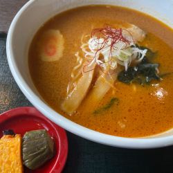 ミルクみそラーメン：900円