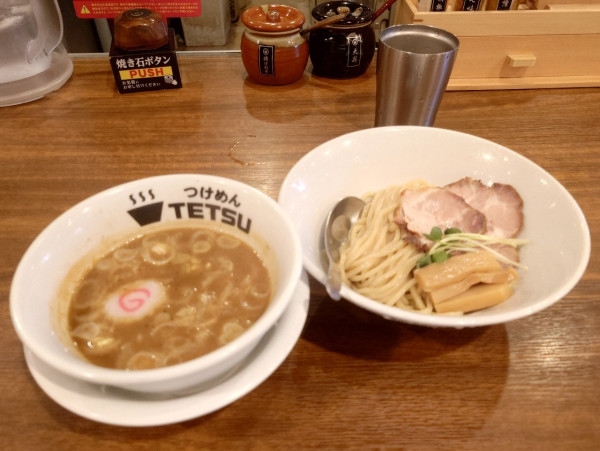 「つけめん（半麺、990円）」@つけめんTETSU 三鷹店の写真