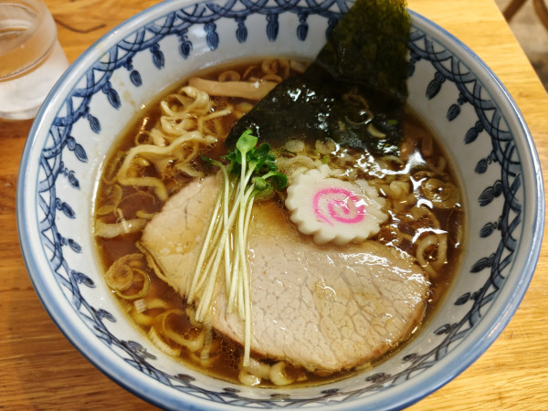 「中華そば（小）790円（朝ラーメン）」@手打ち中華 こころの写真