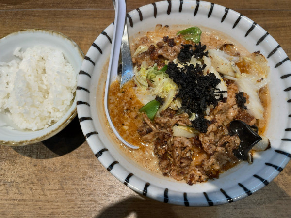 「濃口背脂味噌らーめん」@濃口背脂味噌らーめんと餃子 大福帳の写真