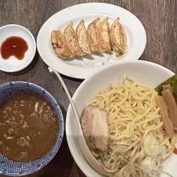 つけめん大盛　餃子