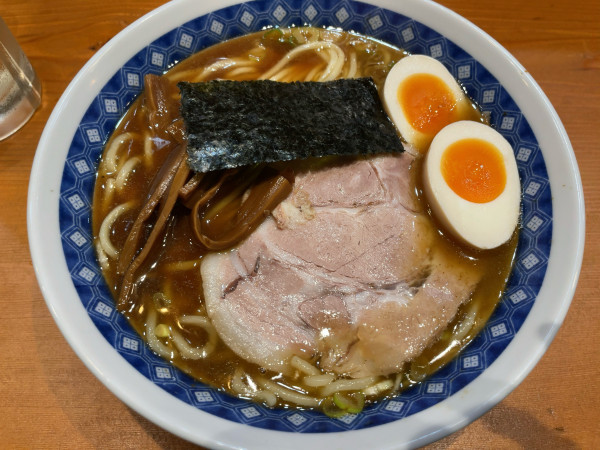 「ラーメン+味玉」@中華そばの店 りょうがの写真