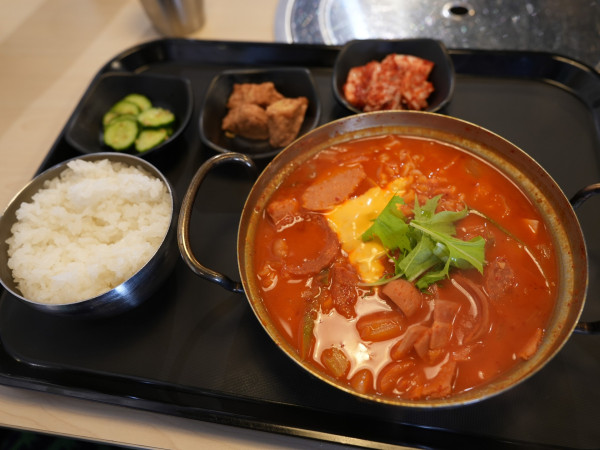 「ノルブプデチゲ定食＋ご飯お代わり」@ノルブプデチゲの写真