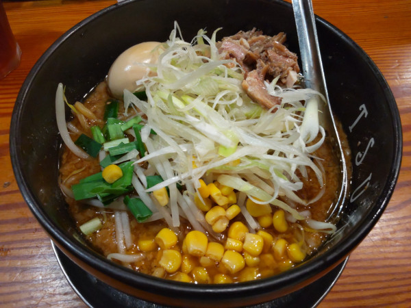 「味噌ラーメン＋ネギ、味玉」@らぁ麺屋 つなぎの写真
