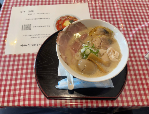 「イタリアンスタイルラーメン」@Lunaの世界の写真