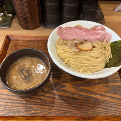 濃厚焼きあご煮干し つけ麺さか田の画像