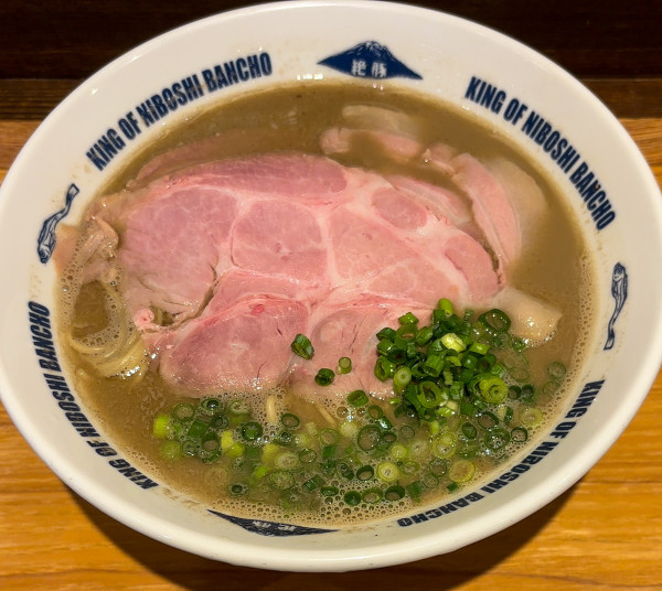 「【限定】ニボシソバ ワダツミ〜四十七都道府県産煮干〜」@NIBOSHIMANIAの写真