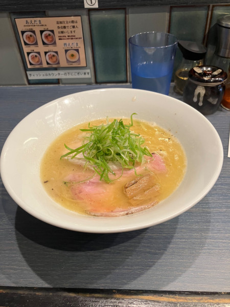 「濃厚塩ラーメン 和え玉牡蠣」@らーめんOrangeの写真