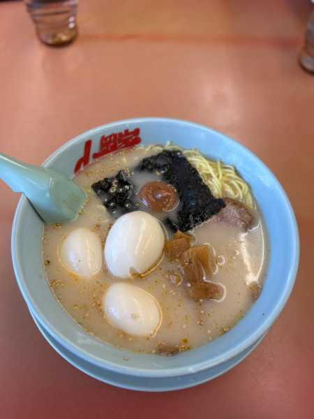 「朝ラーメン」@ラーメン山岡家 豊橋下地店の写真