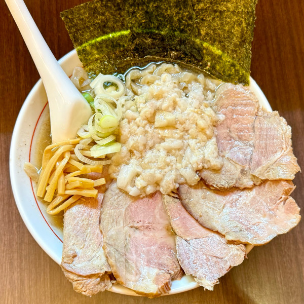 「塩チャーシュー麺（身入り）¥1,300」@手打ち中華そば 酒田の写真