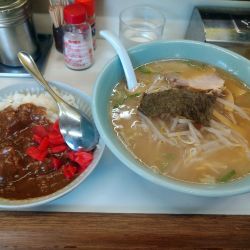 Aセット(ラーメン＋ミニカレー)900円