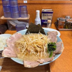 背脂ネギチャーシュー