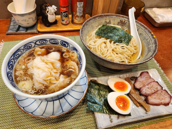 「昆布水つけ麺　中盛り」@らーめん 梶原の写真
