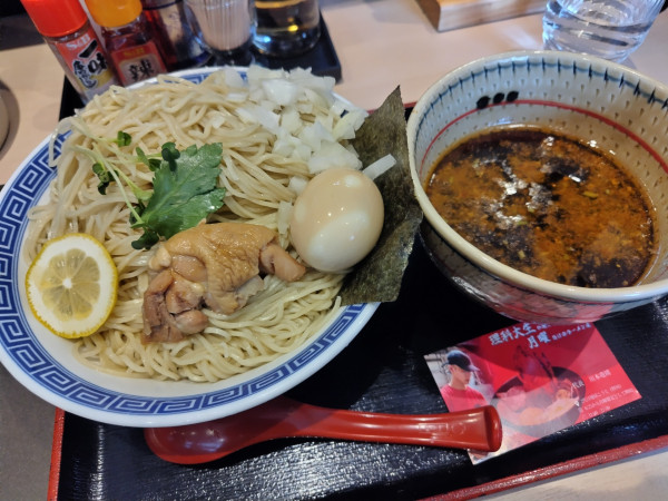 「琥珀の煮干しつけめん950円」@RAMEN RYOMAの写真