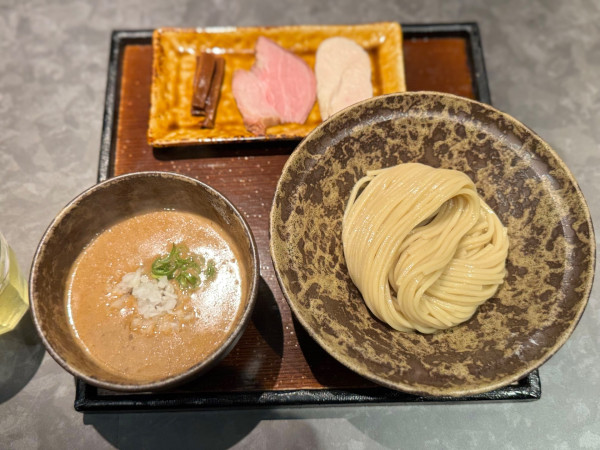 「つけ麺(小)170g 1100円」@遷の写真