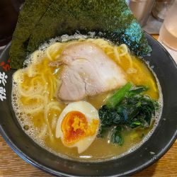 らーめん（麺固め）880円