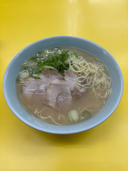 「大盛塩とんこつラーメン」@ラーメン味心の写真