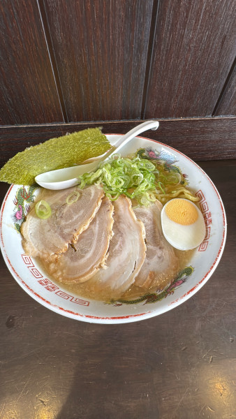 「豚骨醤油チャーシュ麺 大盛り」@岡ちゃんラーメンの写真