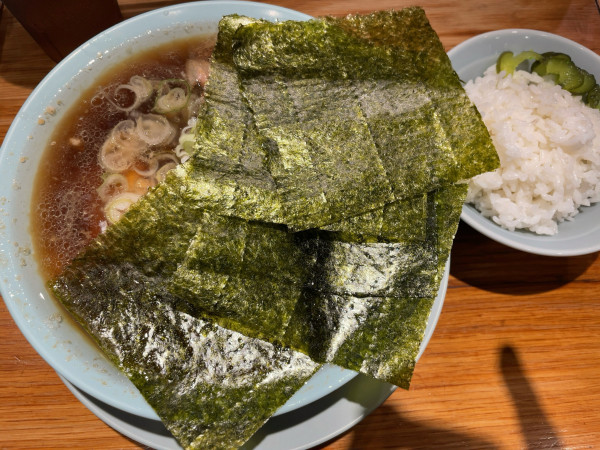 「中華そば+海苔+ご飯」@ひろちゃんラーメン!の写真