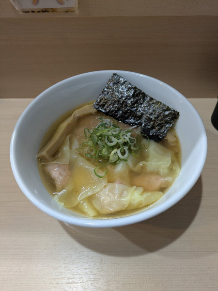 「ワンタン中華そば塩」@手揉み中華そば 中村の写真