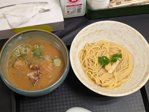 「あべのハルカス大北海道展限定　ゴロゴロとろとろチャーシュー味噌つ」@札幌つけ麺 風棶堂の写真