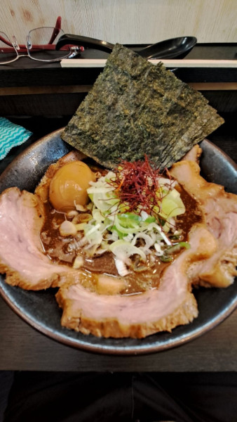 「特製焼あごラーメン」@麺屋なにがしの写真