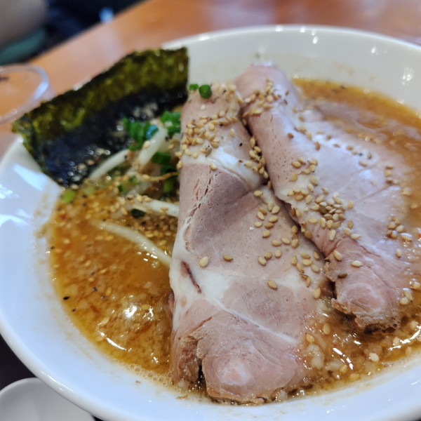 「味噌中華そば950円」@大阪餃子専門店 よしこ 大崎店の写真