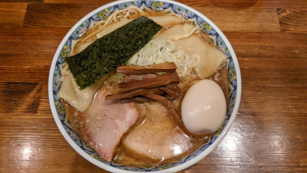 「もちもち雲呑味玉中華そば1300円」@奈つやの中華そばの写真