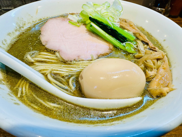 「【土曜日限定】純ニボシラーメン【1030円】」@中華そばや 和凡の写真