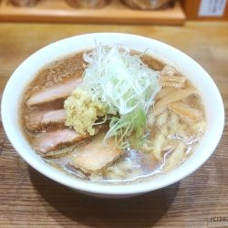 生姜醤油（味玉＋チャーシュー）