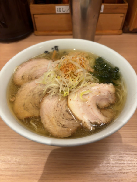 「塩チャーシュー　大盛り」@塩専門 ひるがお 東京駅店の写真