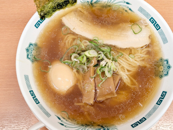 「味玉中華そば」@日高屋 青物横丁店の写真