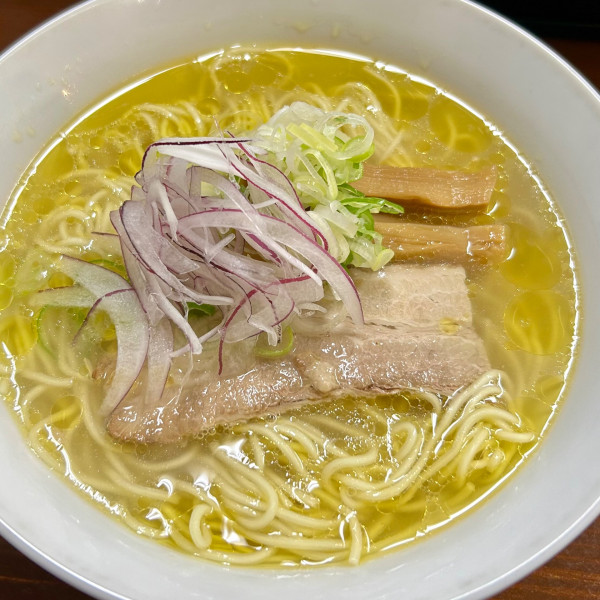 「鶏塩らぁ麺」@麺屋コルトンの写真