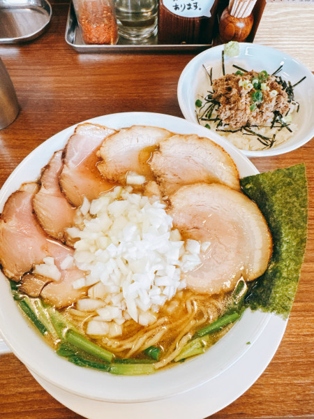 「お魚中華チャーシュー」@ラーメン屋 モン吉の写真