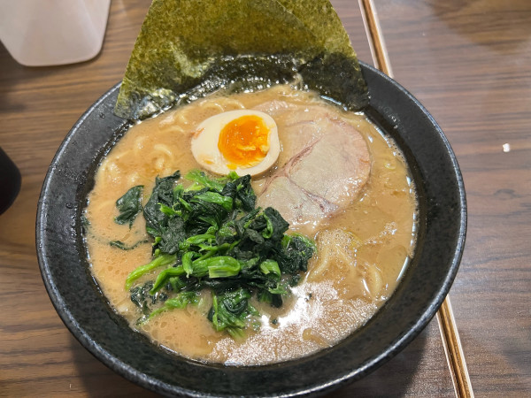 「豚骨醤油ラーメン」@麺侍 誠の写真