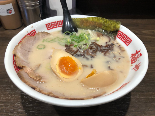 「博多ラーメン」@博多ラーメン 福や 西池袋店の写真