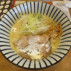 Ramen Creme de la Creme（950円）