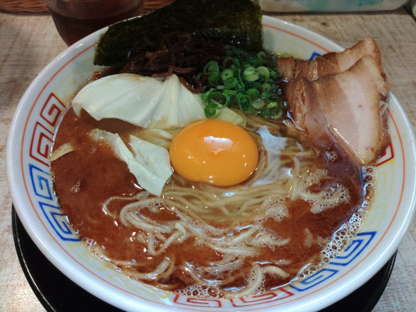 「熊本豚骨らぁ麺」@ラーメン 仙の写真
