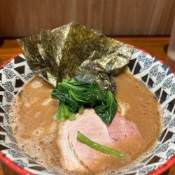 ラーメン➕ライス食べ放題 1000円