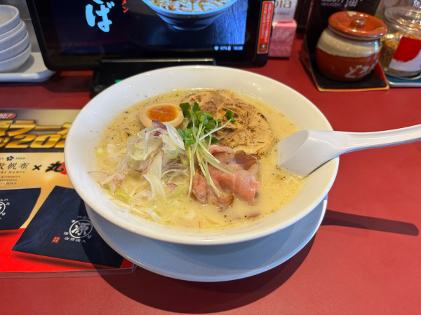 「期間限定　鶏白湯そば　979円」@丸源ラーメン 瑞穂店の写真