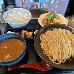 魚介濃厚つけ麺大盛＋油淋鶏セット