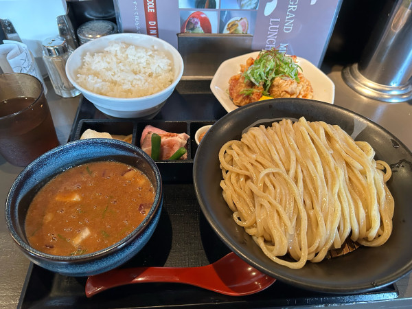 「魚介濃厚つけ麺大盛＋油淋鶏セット」@麺屋 甚八の写真