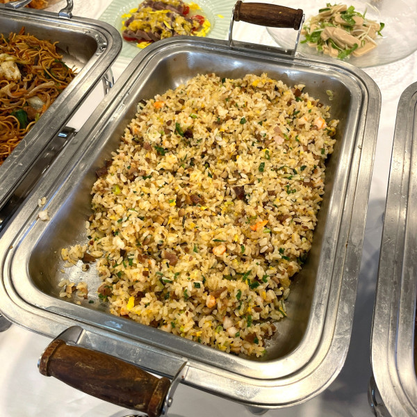 「牛肉鹹菜炒（牛肉と高菜の炒飯）」@銀座アスター お茶の水賓館の写真