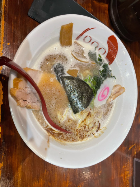 「豚とろチャーシューメン」@チャイニーズレストラン 六文亭 本店の写真