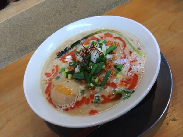 「限定 豚骨タンタン麺 950円」@ラァメン ぼーんずの写真