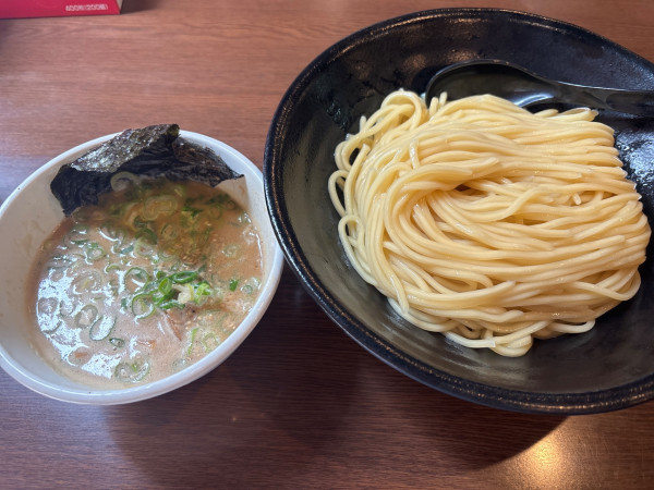 「特盛つけとん」@越後ラーメン 維新 湯沢本店の写真