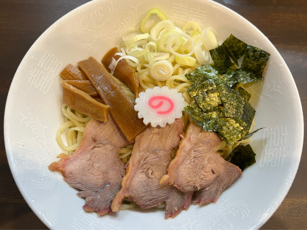 「冷やし油そば」@自家製麺 うるちの写真