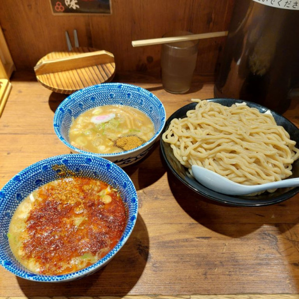 「【限定】Wつけめん 大盛」@六厘舎 大崎店の写真