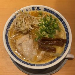 ワンタン中華そば（1200円）