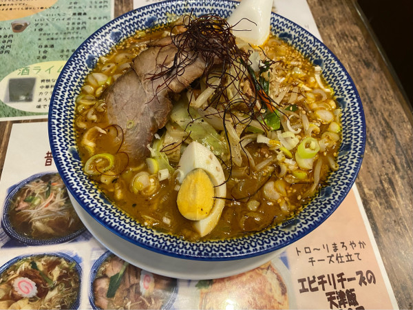 「麻辣麺800円」@中華料理 鳳蘭の写真